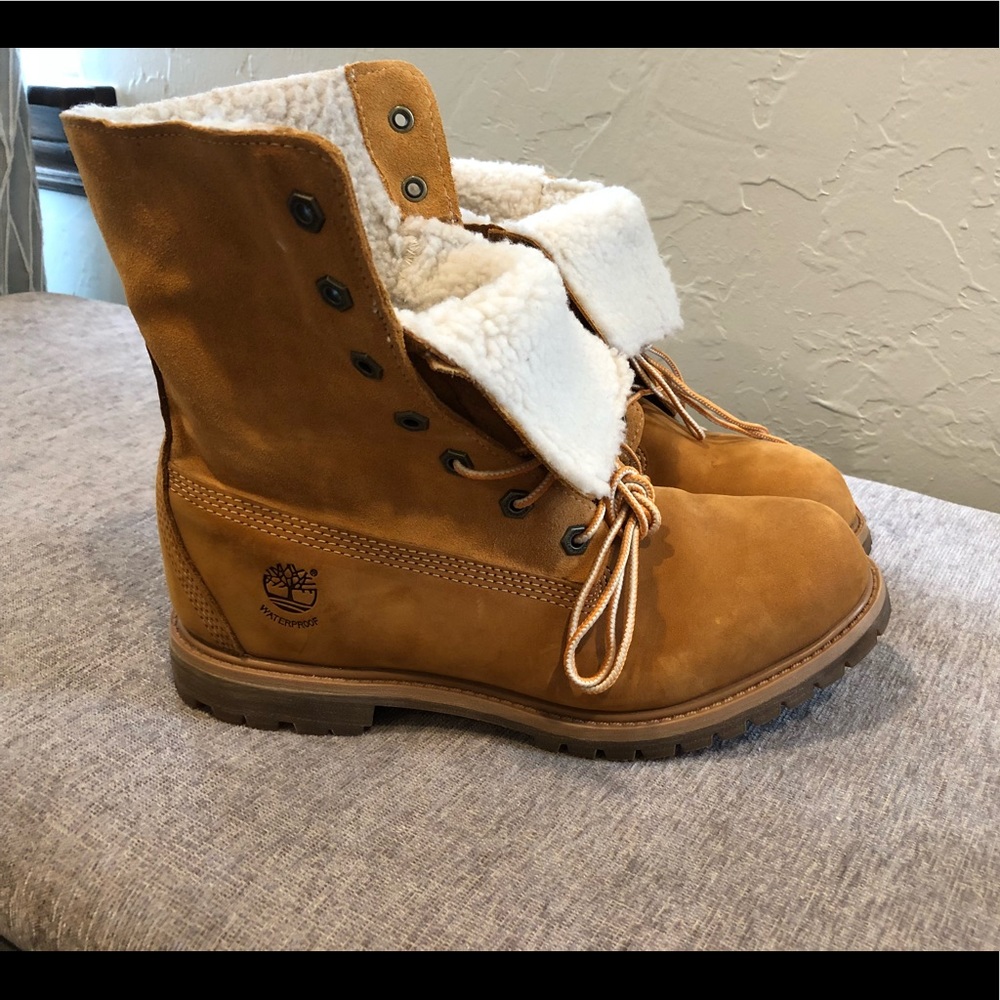 Timberlands - Picture 2 of 3